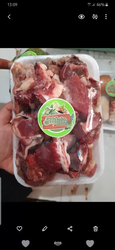 sop iga (daging+tulang)